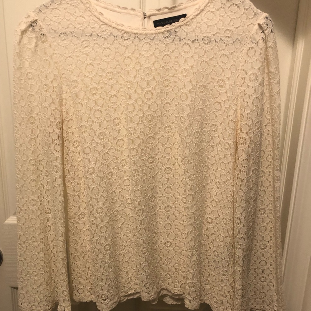 Medium White Banana Republic Lace Blouse